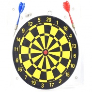 Darts set so žlto-čiernymi šípmi